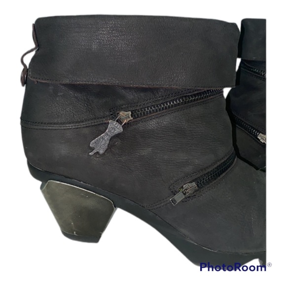 FLY LONDON Leather Moto Zip Chunky Metallic Heeled Booties - Picture 2 of 7